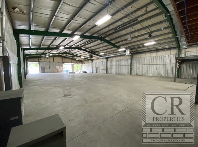 Interstate 84 Industrial Building